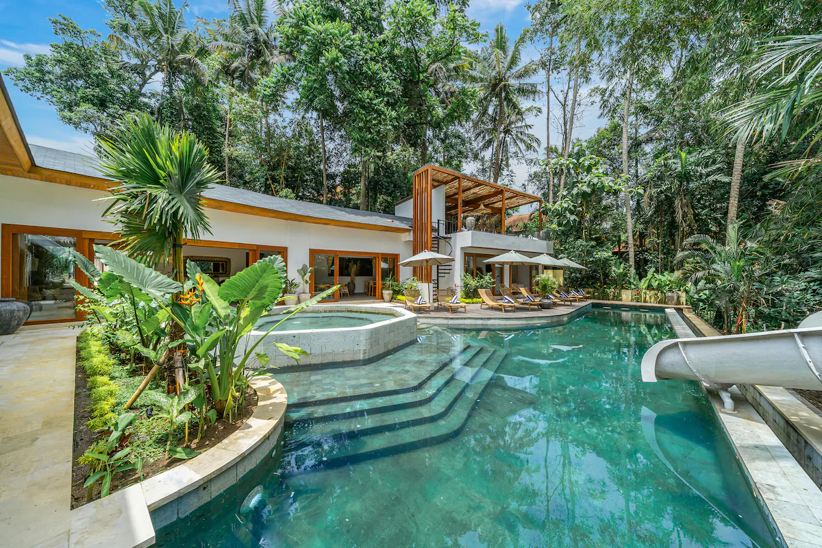Jungle Oasis — 4BR Villa Rental in Ubud