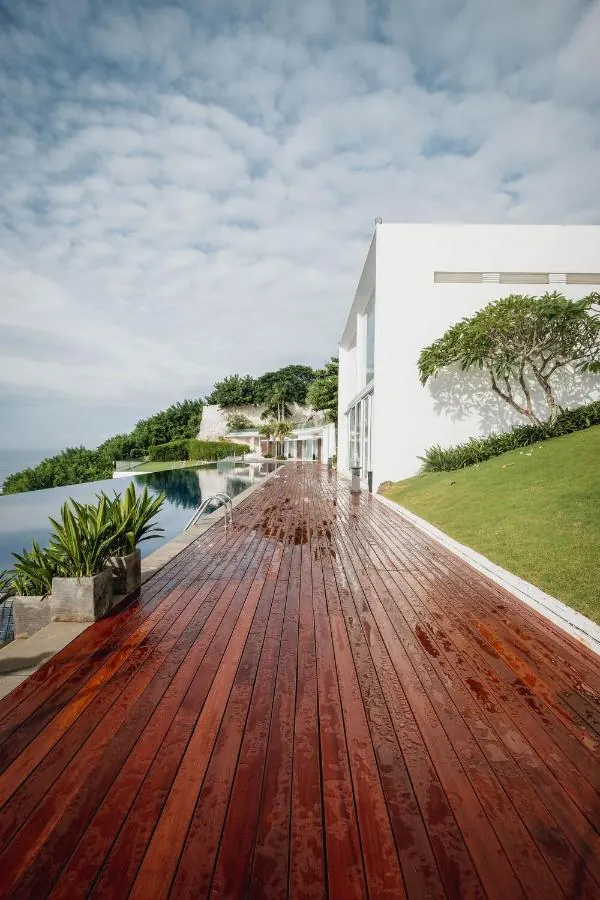 6 BR Sea-View Infinity-Pool Villa Uluwatu — 6BR Villa Rental in Uluwatu — image 14