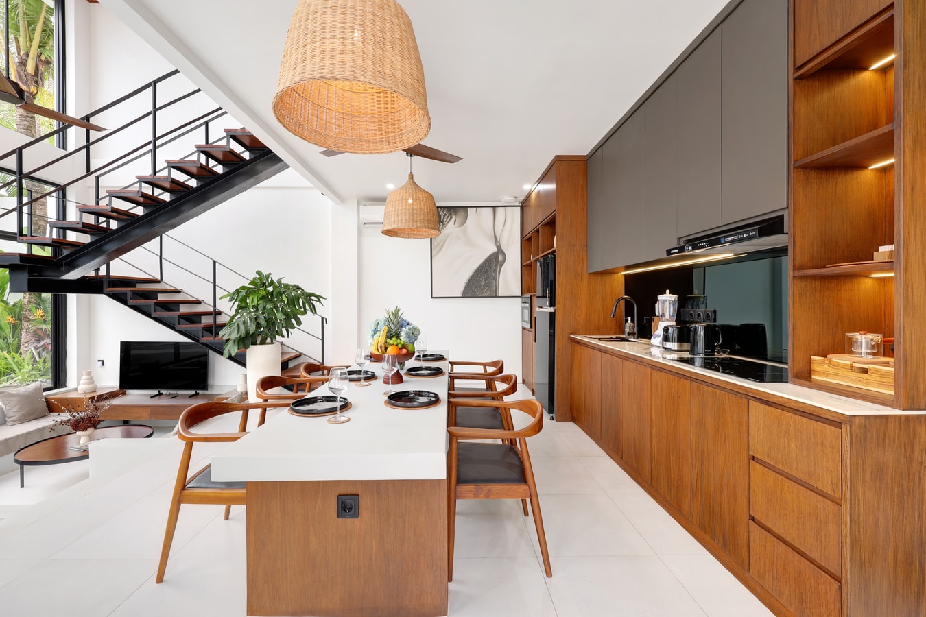Modern Canggu 3BR Villa w/ Serene Ambience & Pool in Canggu, Bali — image 3