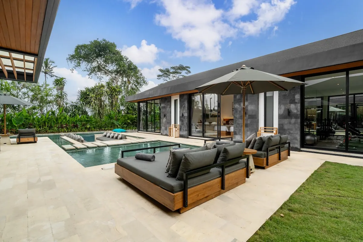 11 BR Tropical-Modern Rice-Field Estate Ubud — 11BR Estate Rental in Ubud — image 12