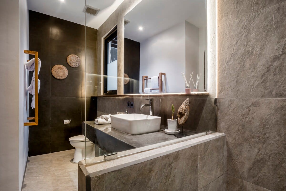 The Cint House Ubud — 5BR Villa Rental in Ubud — image 6