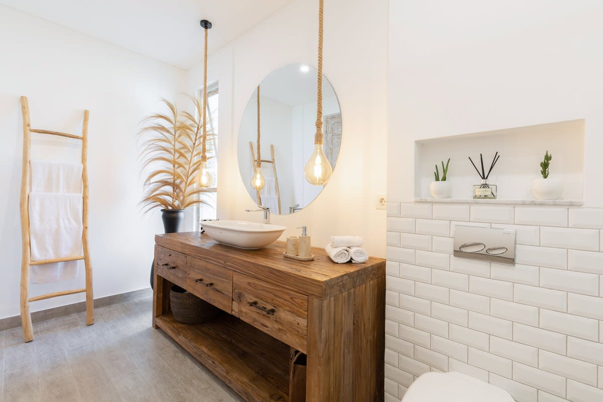 Minimalist Villa · 3BR · Bali — 3BR Villa Rental in Other — image 18