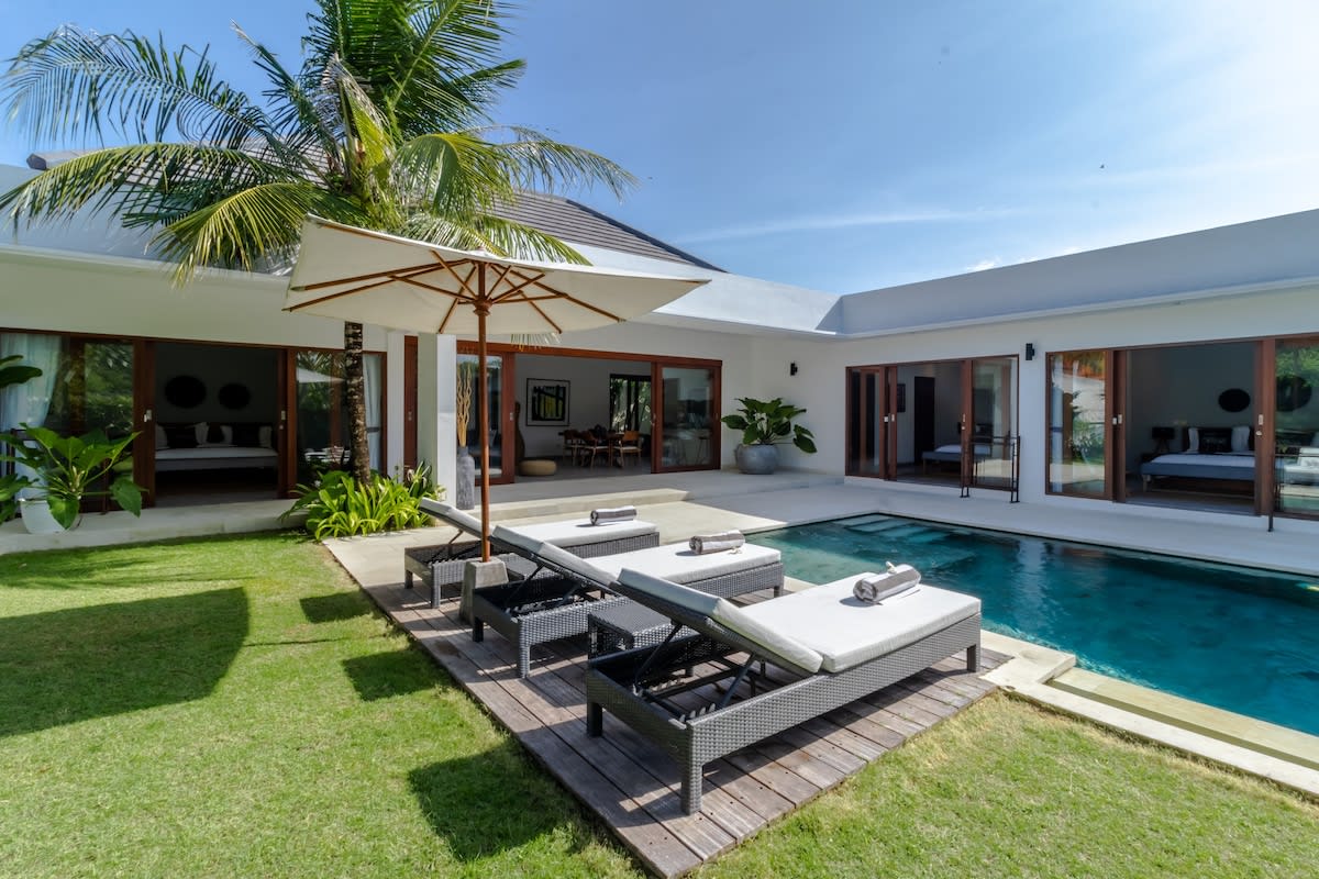 Villa Leaf in Sanur — image 1