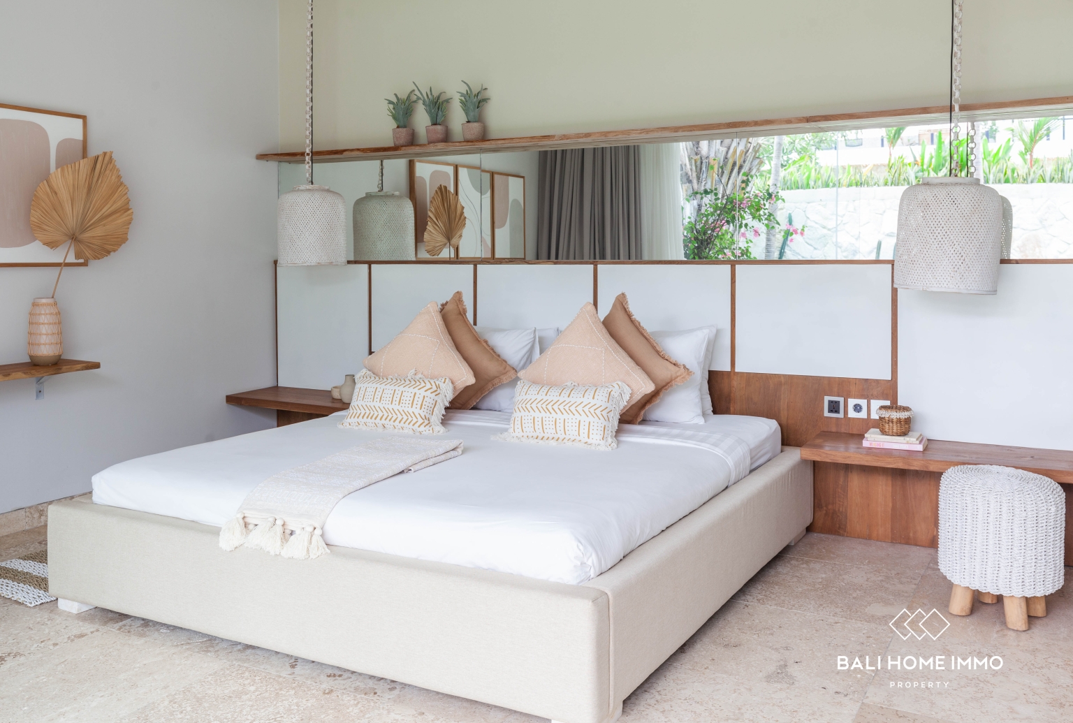 Luxury 6-Bedroom Family Villa with Private Pool or Yearly Rental in Berawa — image 10
