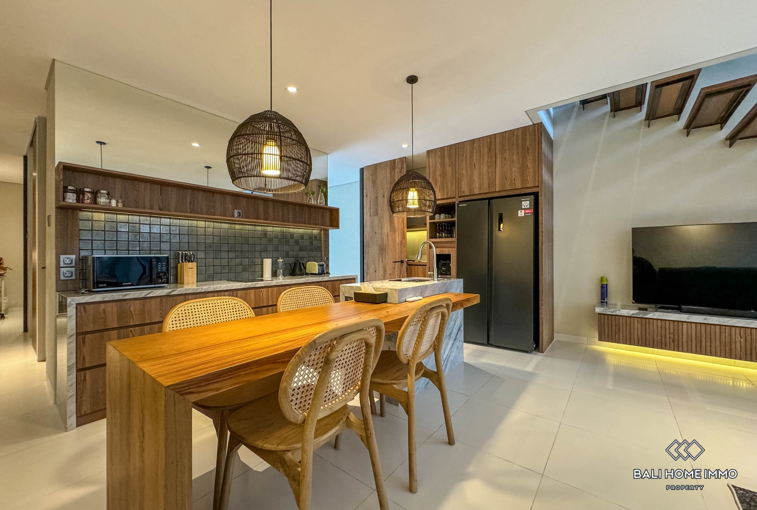 Modern 2 Bedroom Villa for Rental in Bali Canggu Berawa — image 6