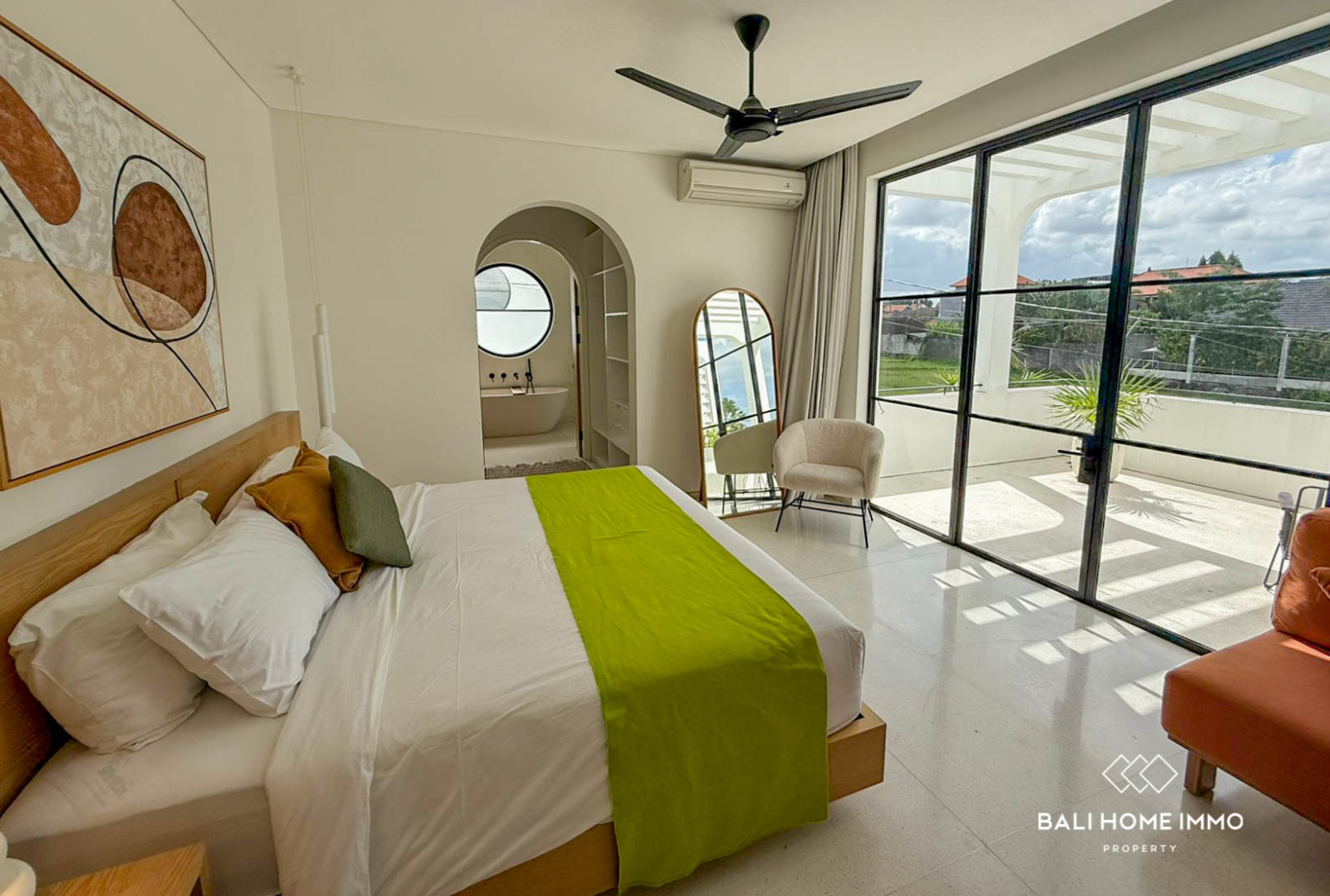 Modern 3-Bedroom Villa for Rent in Umalas — image 9