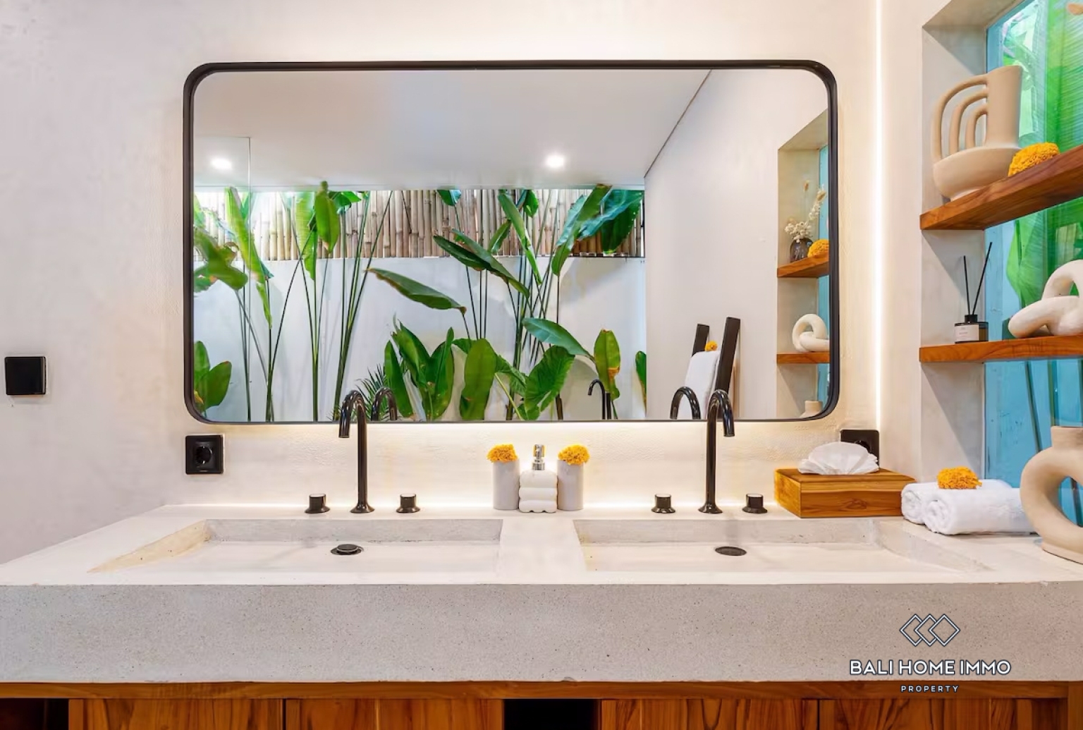 Modern 3 Bedroom Villa for Rental in Bali Cemagi Beachside — image 11