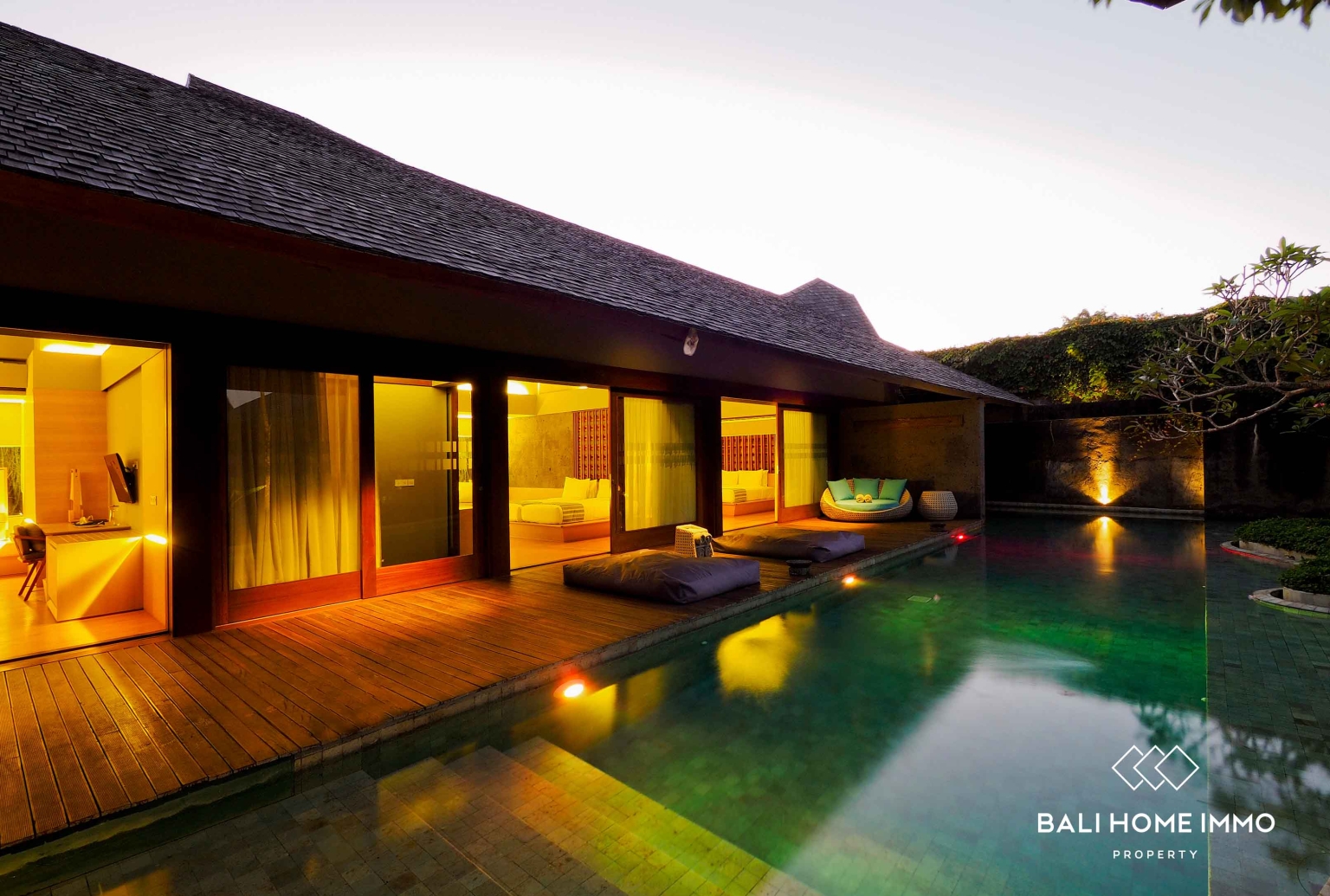 Modern Luxury 3 Bedroom Villa for Rent in Umalas — image 11