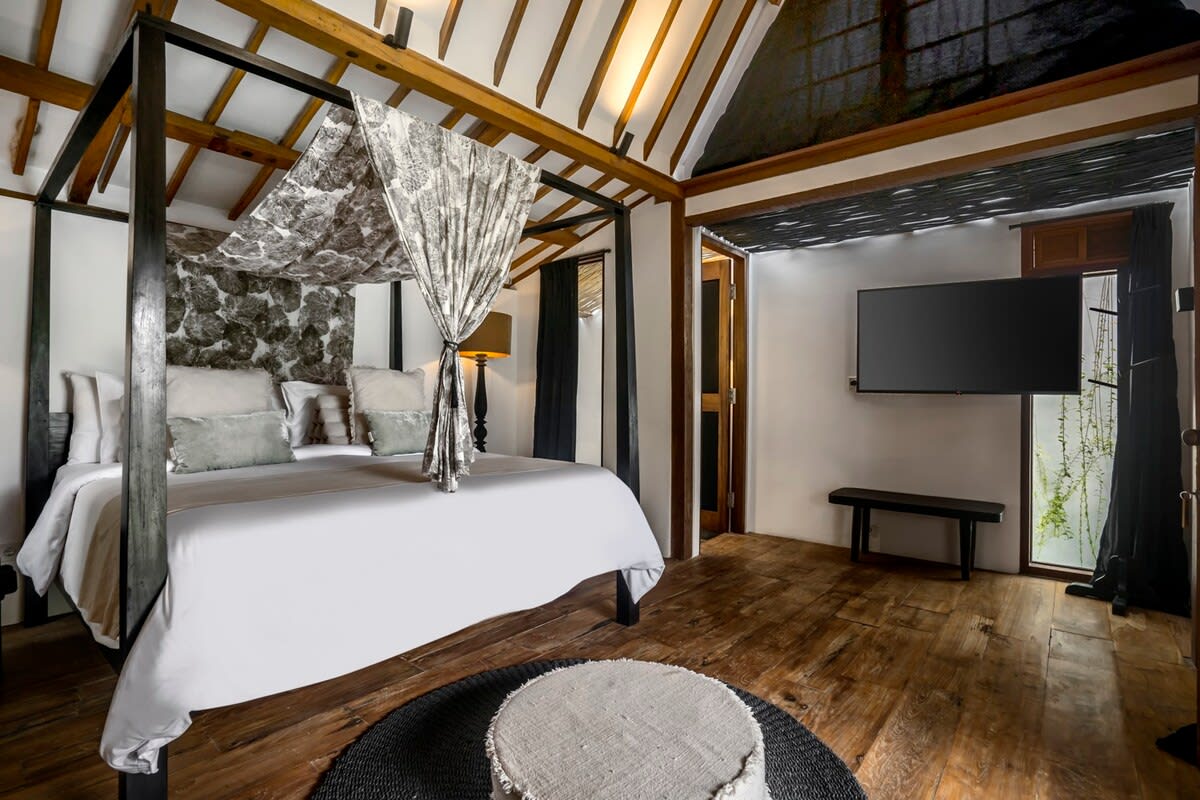 Villa Bloom - Gladak in Canggu — image 12