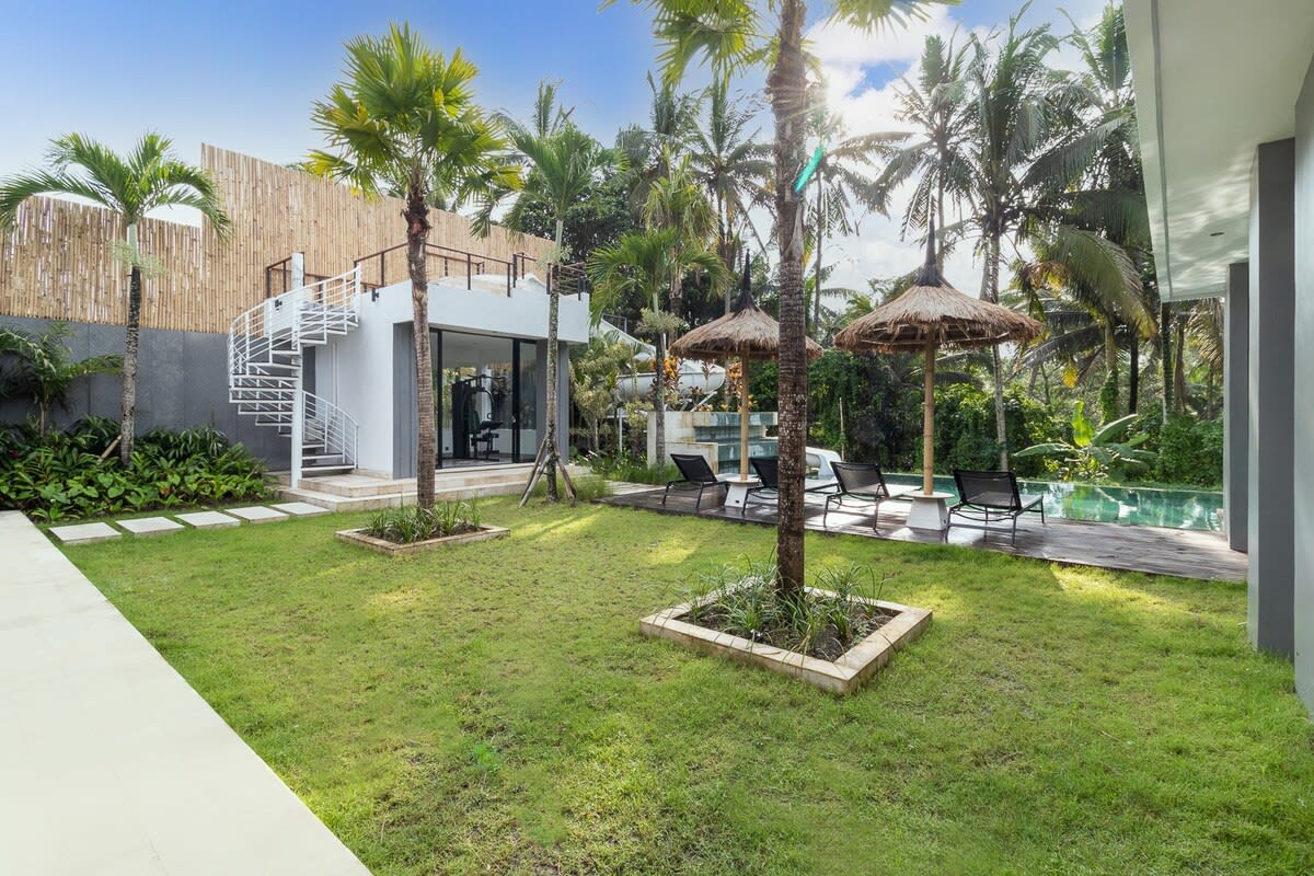 Villa Slide in Ubud — image 17