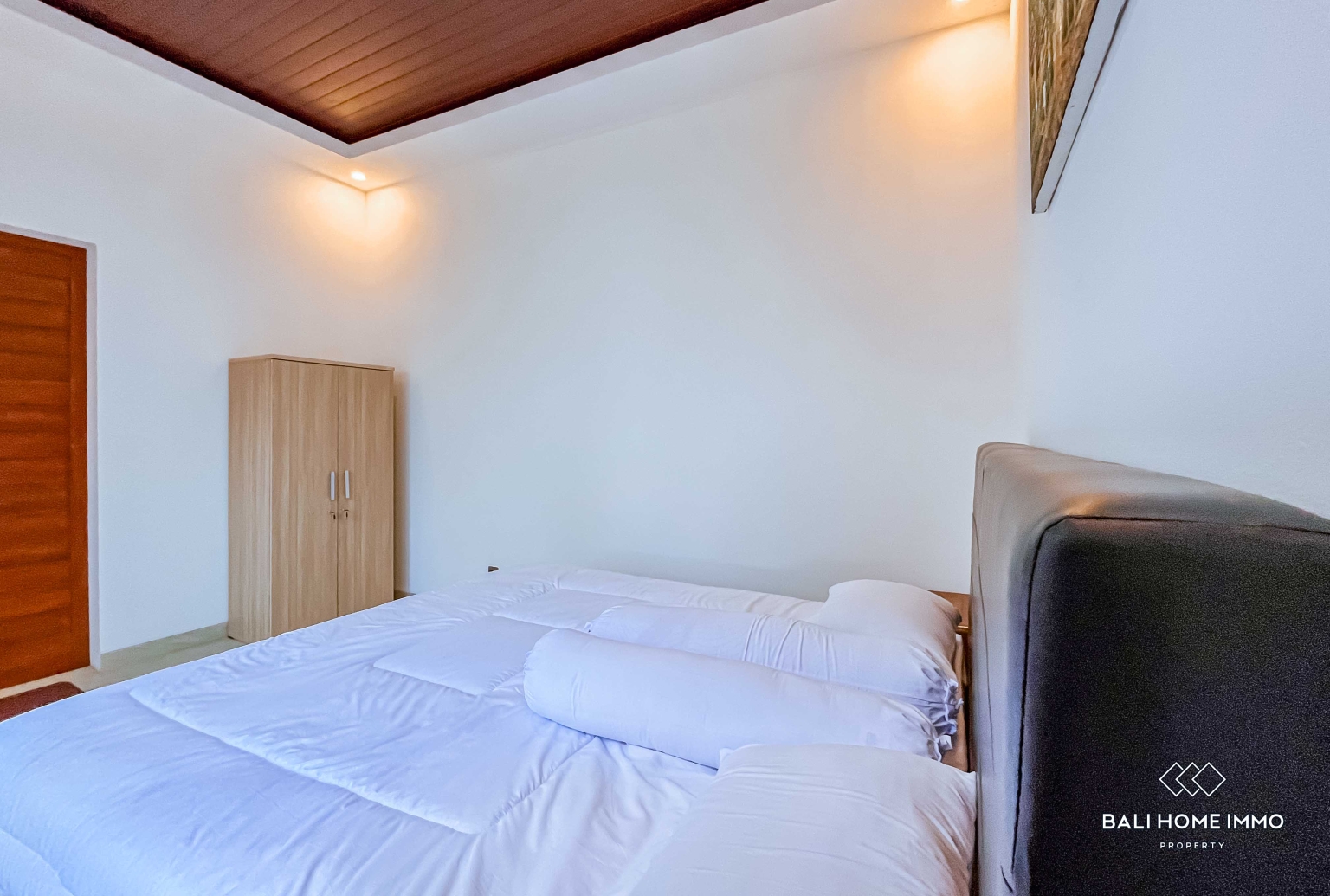 PEACEFUL 2 BEDROOMS VILLA FOR YEARLY AND MONTHLY RENTAL IN BALI - NUSA DUA — image 7