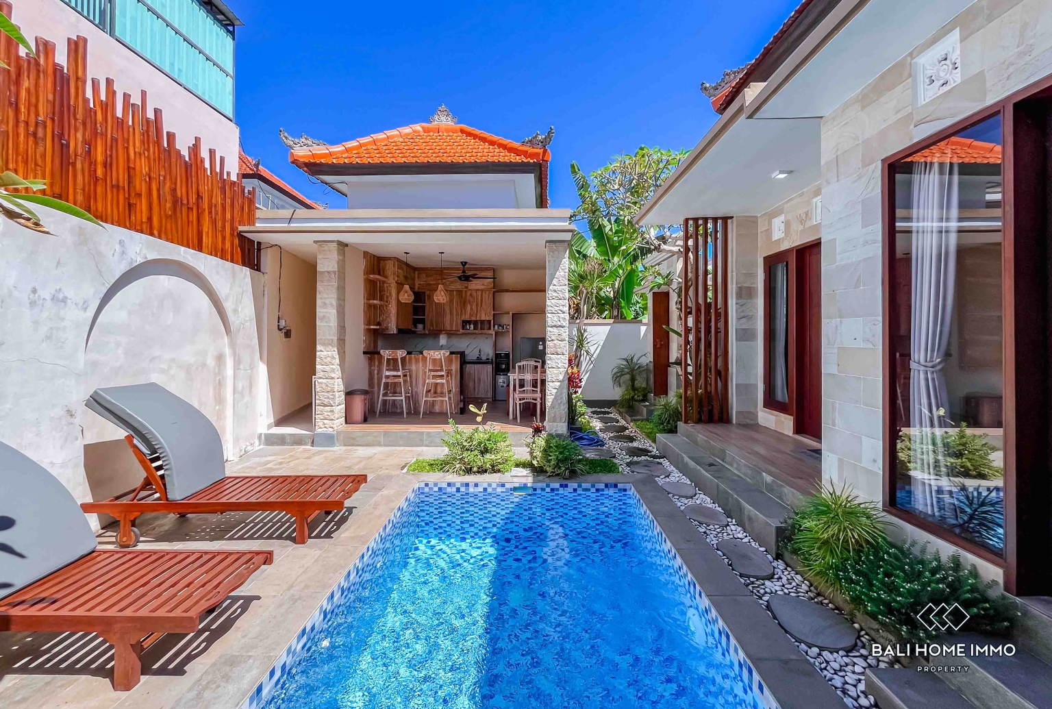 PEACEFUL 2 BEDROOMS VILLA FOR YEARLY AND MONTHLY RENTAL IN PANDAWA - KUTUH — image 1