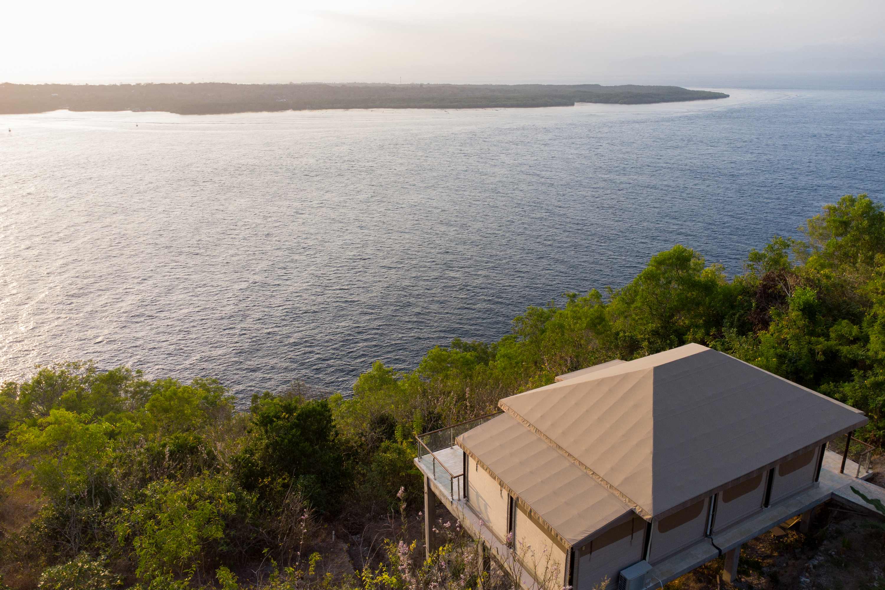 Villa 2BR Agung & Sunset Tent in Nusa Penida — image 9