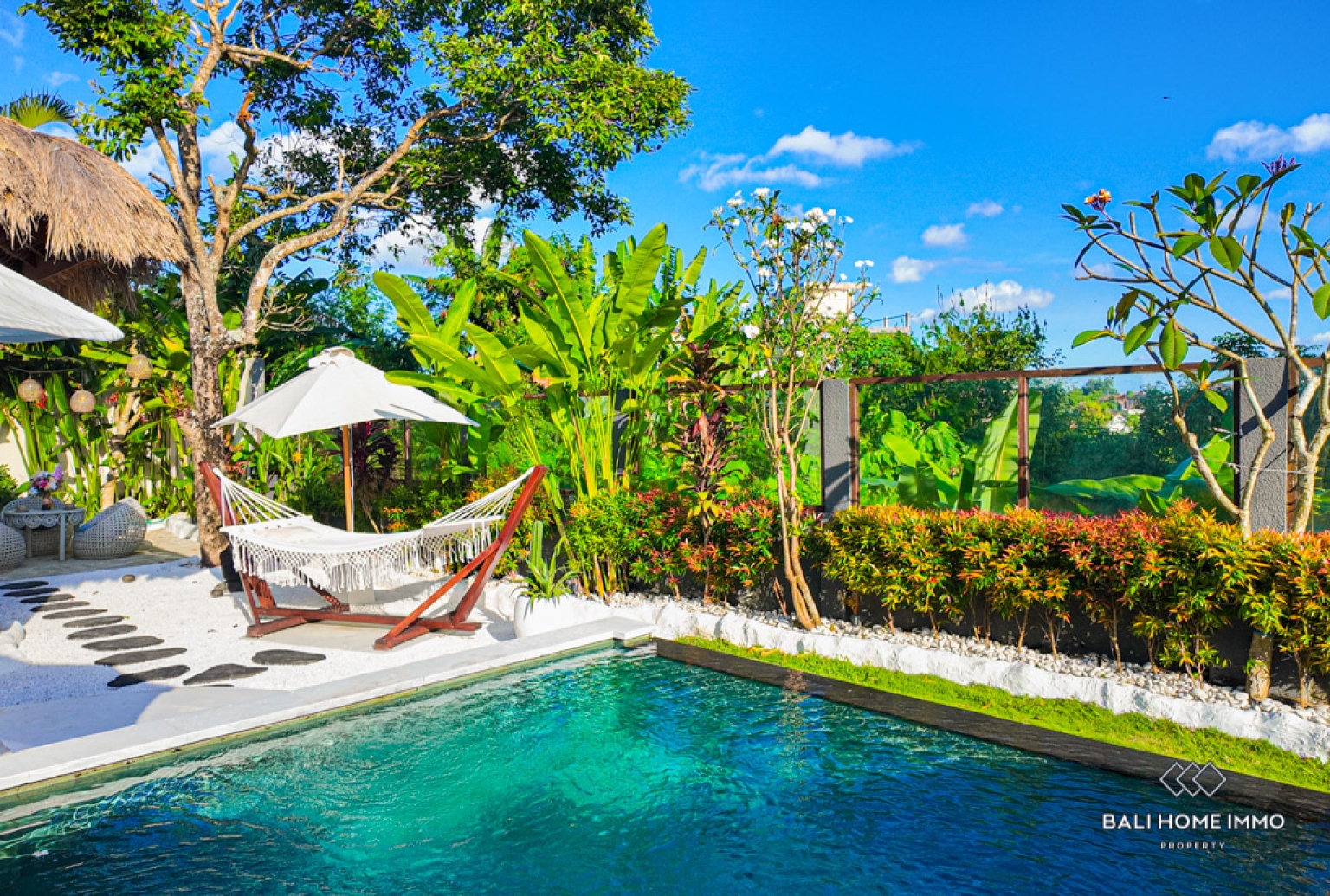 Quiet Place 4 Bedroom Villa for Rental in Bali Canggu Residential Side — image 18