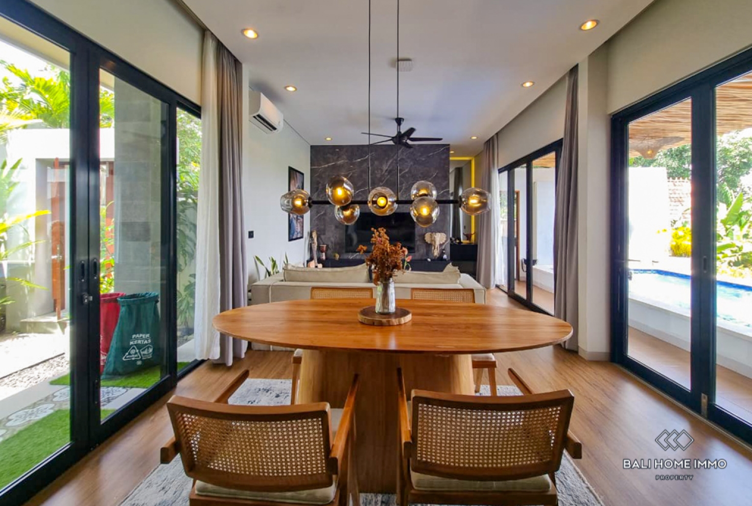 Ricefield View 1 Bedroom Villa for Yearly Rental in Bali Canggu Babakan — image 9