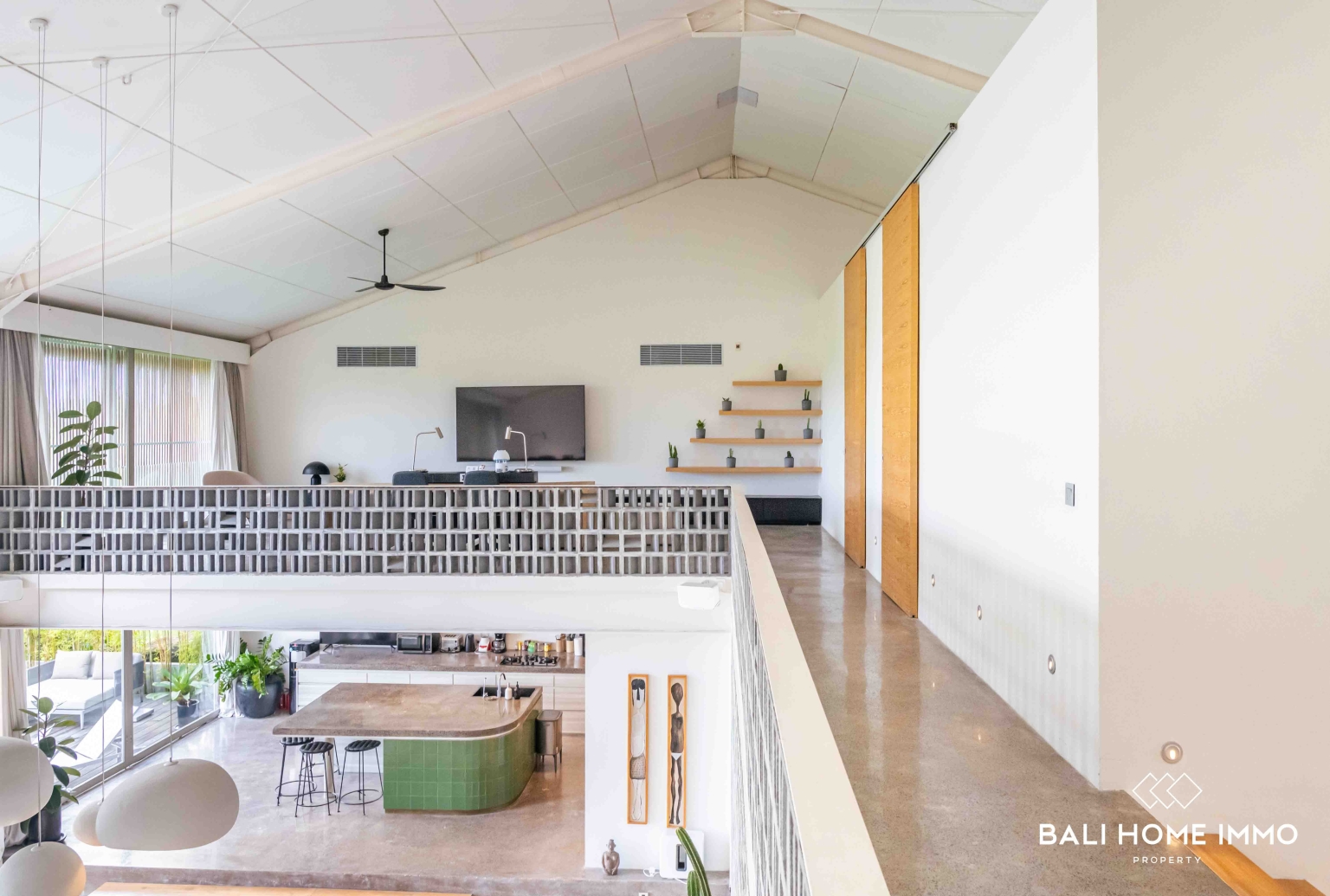 Ricefield view 4 Bedroom Villa for rent in Babakan Canggu — image 11