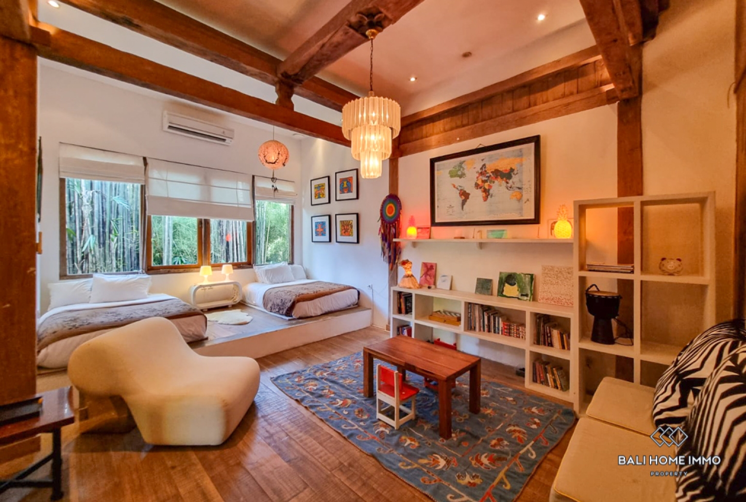Ricefield View Spacious 5 Bedroom Villa for Rental in Bali Berawa — image 14