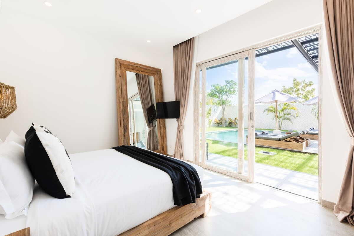 Minimalist Villa · 3BR · Bali — 3BR Villa Rental in Other — image 12