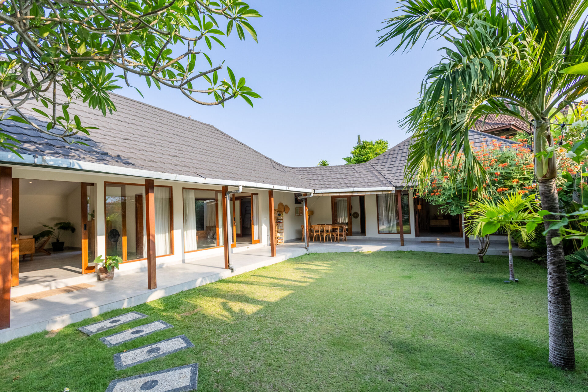 4-Bedroom Villa for Yearly Rental in Sanur Beachside — image 3