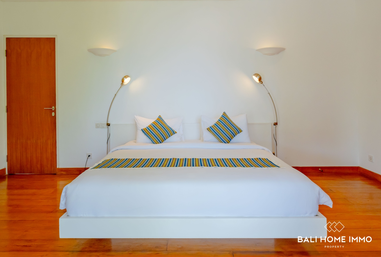 SPACIOUS 4 BEDROOMS VILLA FOR YEARLY & MONTHLY RENTAL IN UNGASAN — image 13