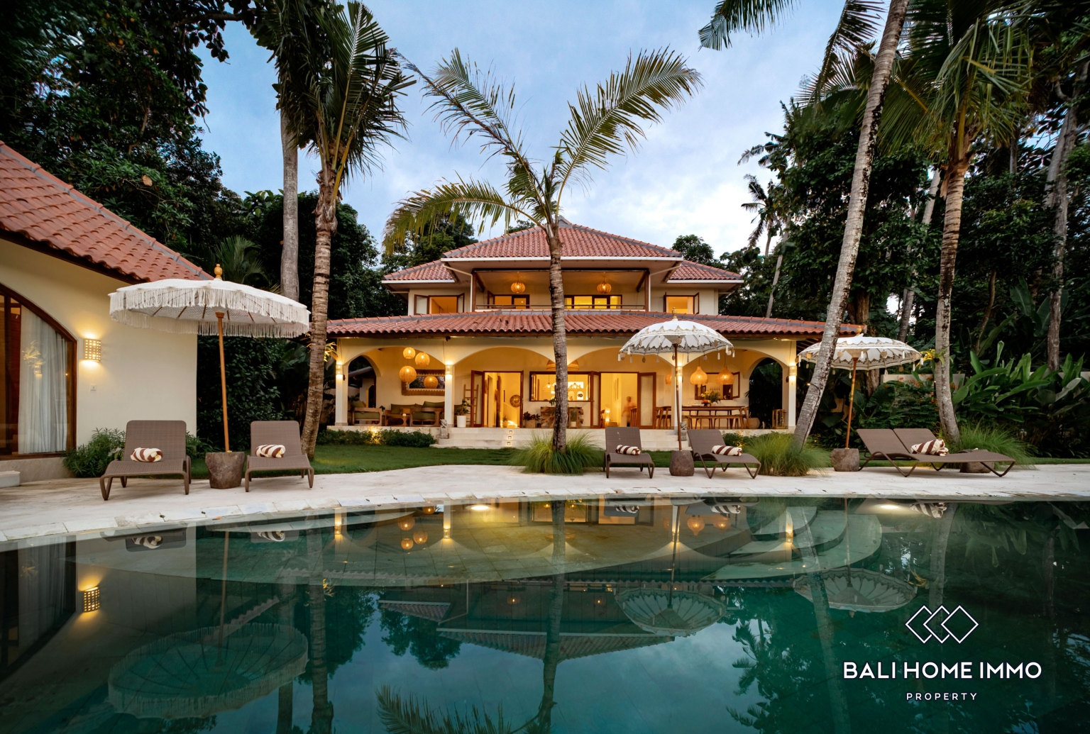 Spacious 5 Bedroom Family Villa for Rent in Kedungu