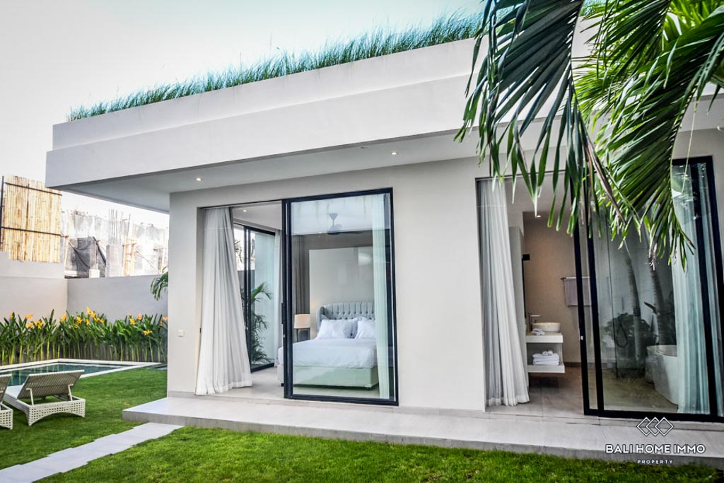 Spacious 5 Bedroom for Yearly Rental in Bali Canggu Berawa — image 13