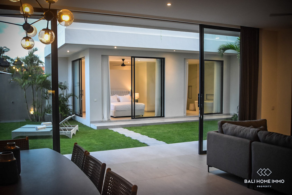 Spacious 5 Bedroom for Yearly Rental in Bali Canggu Berawa — image 16