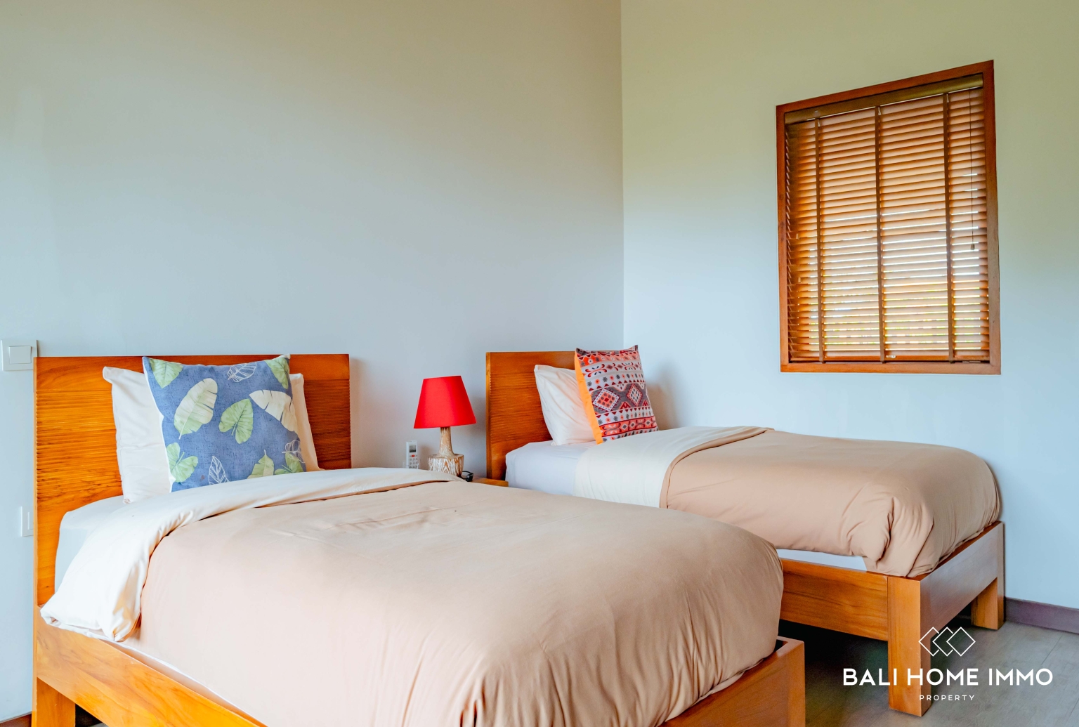 SPACIOUS 5 BEDROOMS VILLA FOR YEARLY RENTAL IN BALI - PANDAWA — image 14