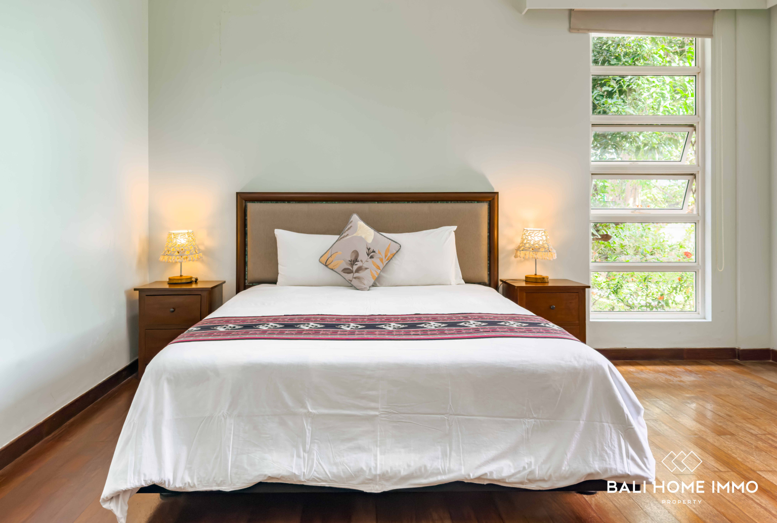Spacious 6 Bedrooms Villa with Garden for Rent in Uluwatu Ungasan — image 13