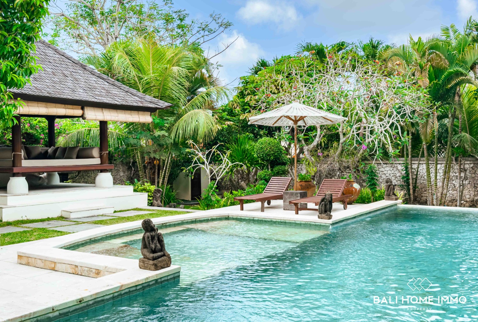 SPACIOUS & TROPICAL 2 BEDROOMS VILLA FOR YEARLY & MONTHLY RENTAL IN BALI - UNGASAN — image 1