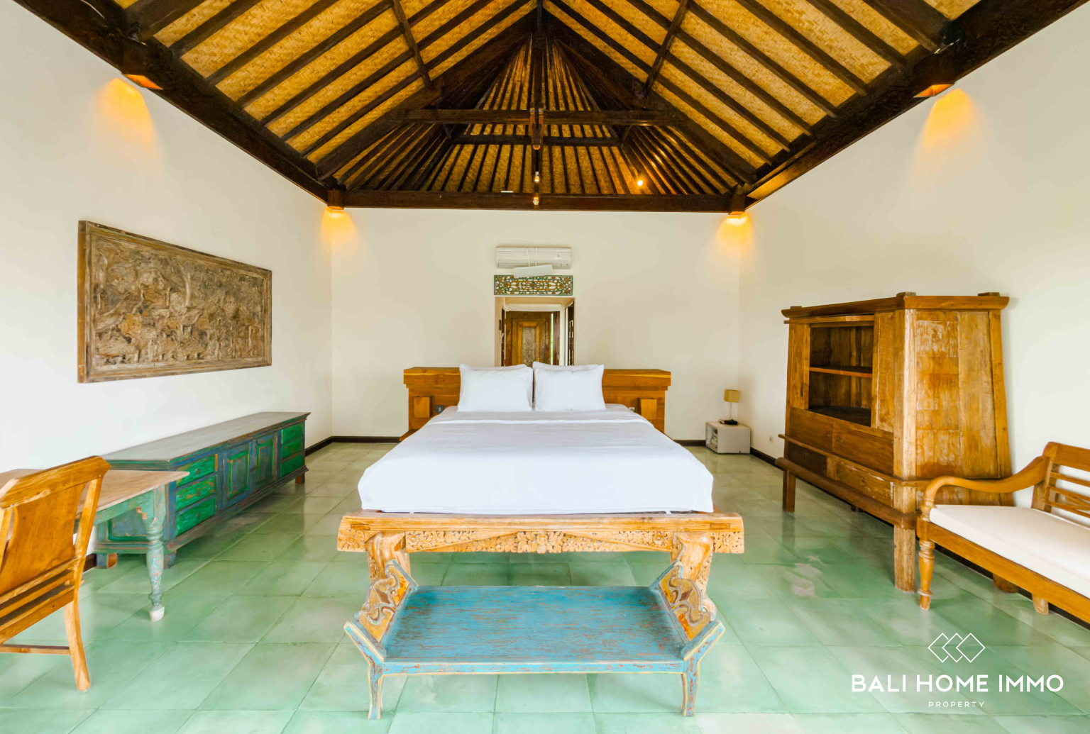SPACIOUS & TROPICAL 2 BEDROOMS VILLA FOR YEARLY & MONTHLY RENTAL IN BALI - UNGASAN — image 14