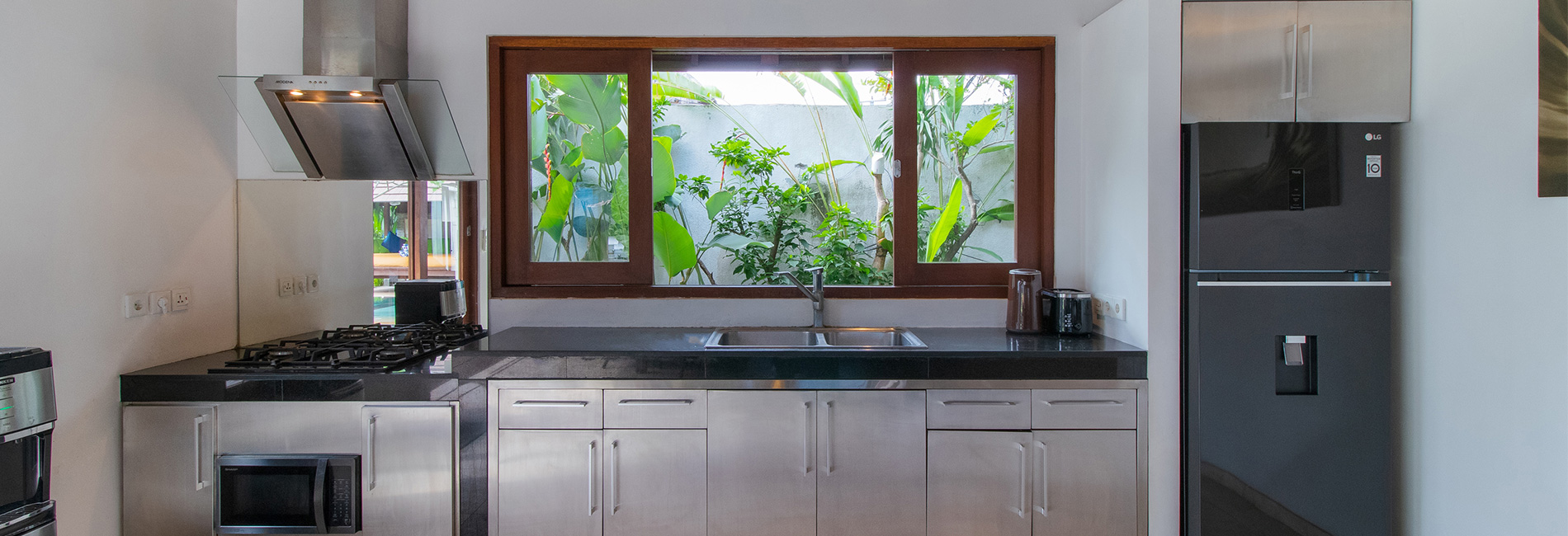 Villa Kirgeo, 4 bedroom villa Canggu Bali — image 9