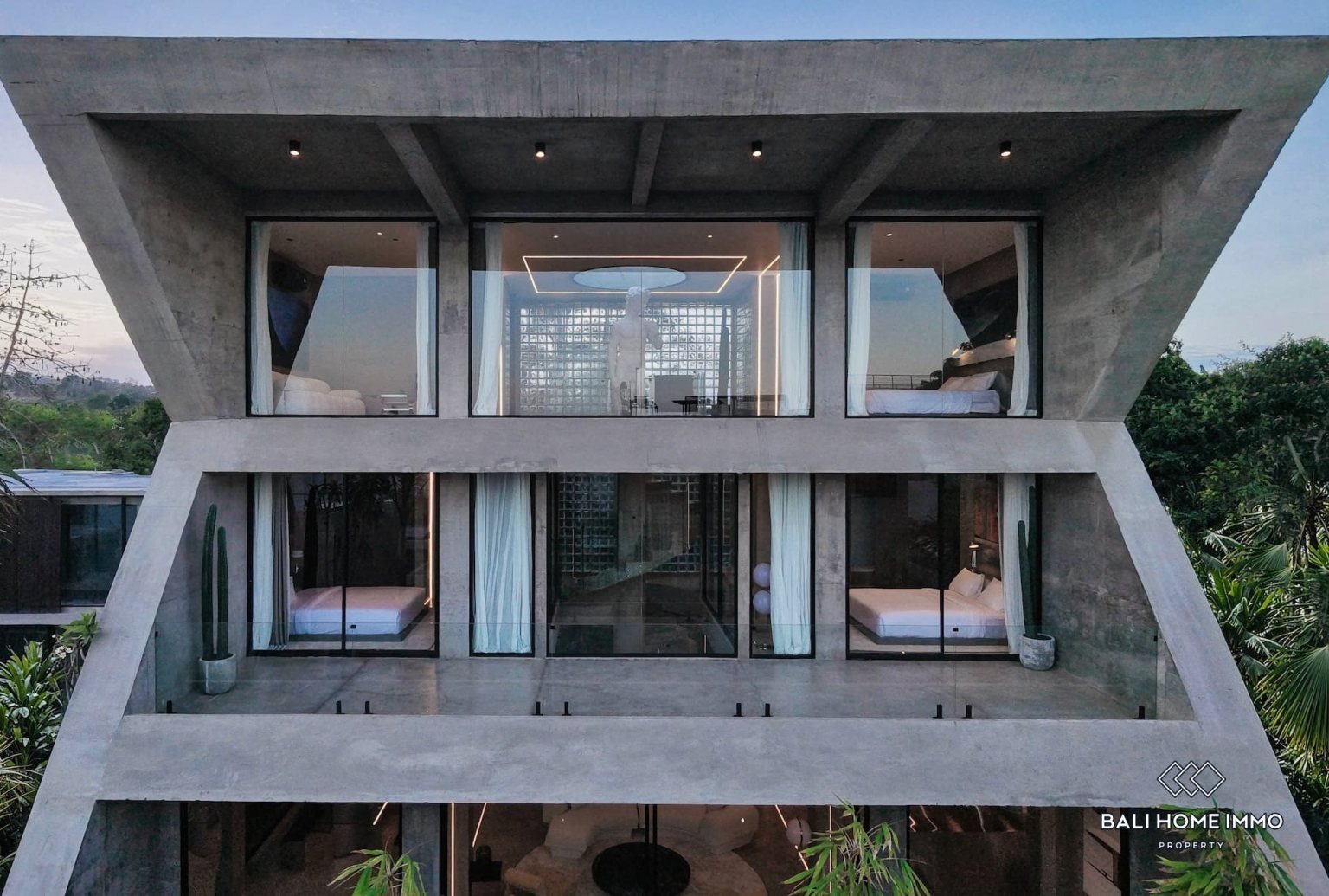 STUNNING 3 BEDROOMS OCEAN VIEW VILLA FOR YEARLY & MONTHLY RENTAL