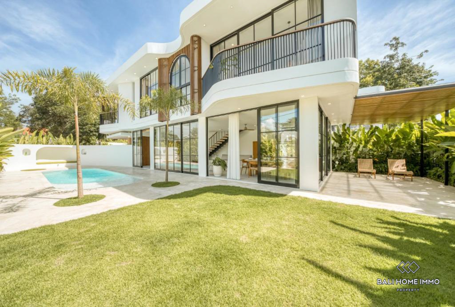 STUNNING 3 BEDROOMS VILLA FOR MONTHLY RENTAL IN ULUWATU - PECATU — image 2
