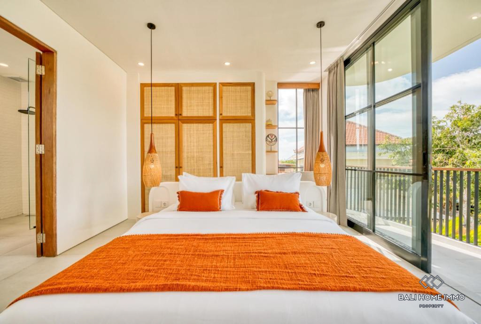 STUNNING 3 BEDROOMS VILLA FOR MONTHLY RENTAL IN ULUWATU - PECATU — image 12