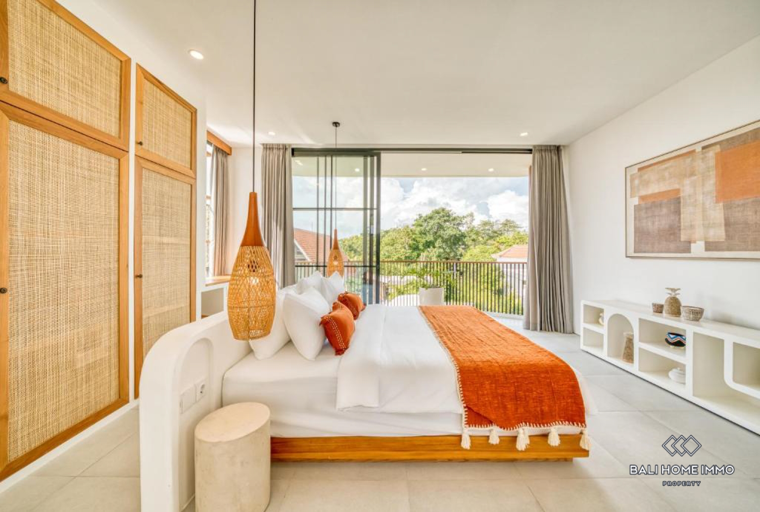 STUNNING 3 BEDROOMS VILLA FOR MONTHLY RENTAL IN ULUWATU - PECATU — image 14