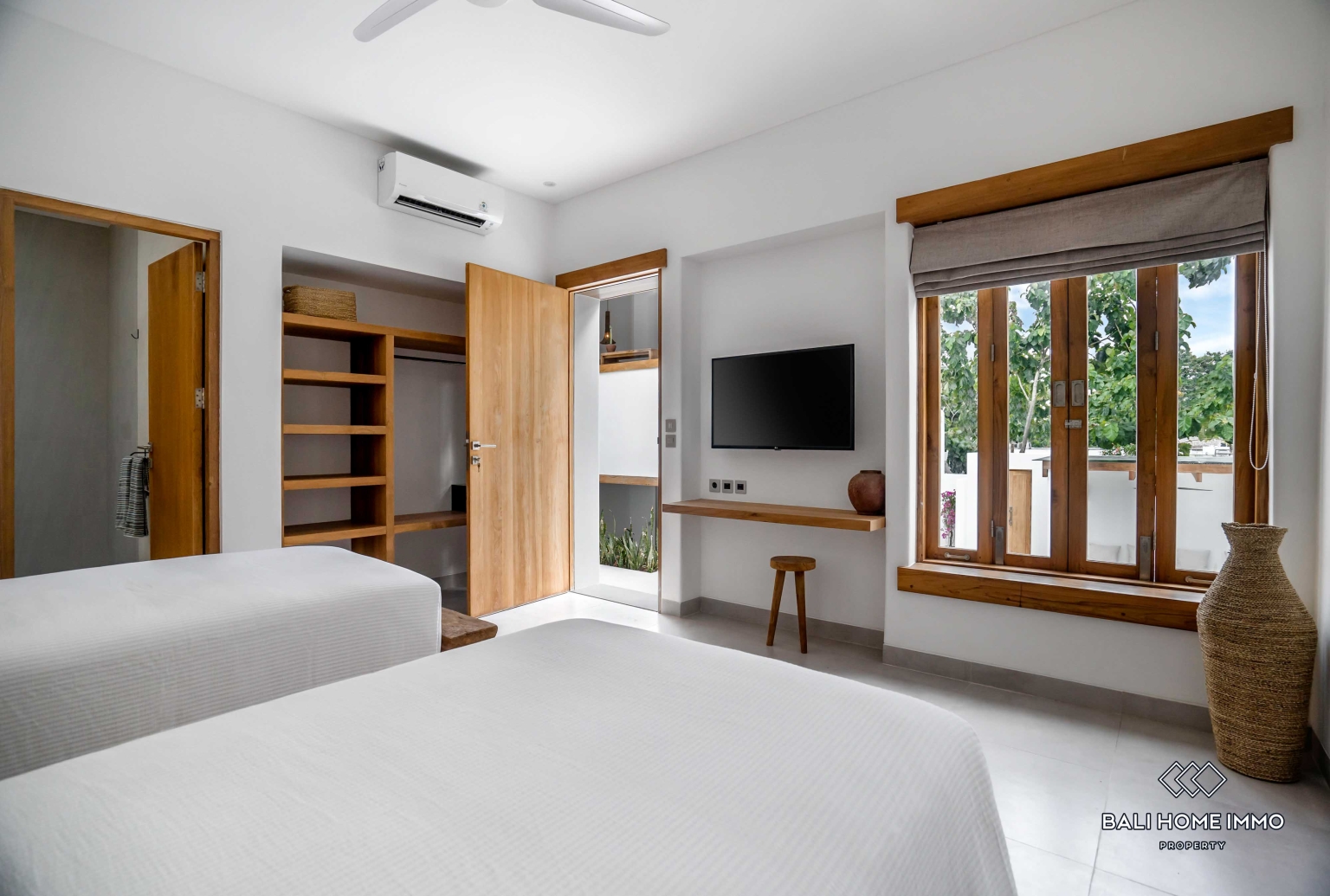 STUNNING 3 BEDROOMS VILLA FOR MONTHLY & YEARLY RENTAL IN BALI - BINGIN — image 15