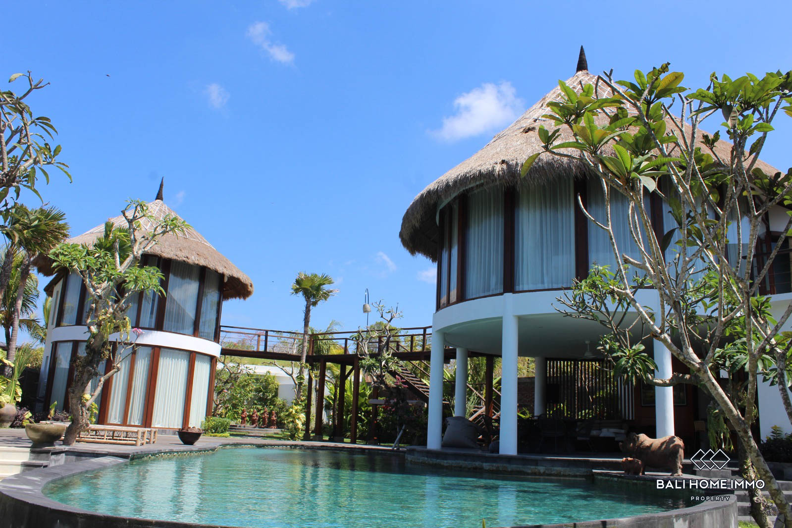 STUNNING 3 BEDROOMS VILLA FOR MONTHLY & YEARLY RENTAL IN BALI - PANDAWA — image 1