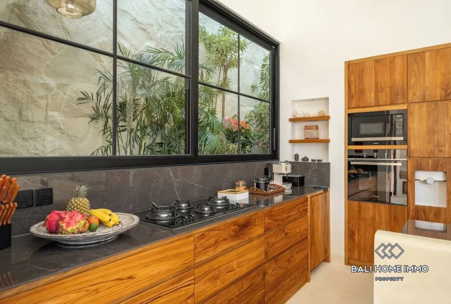 STUNNING 3 BEDROOMS VILLA FOR MONTHLY & YEARLY RENTAL IN ULUWATU — image 7