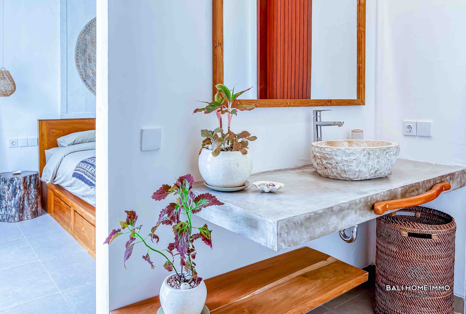 STUNNING 3 BEDROOMS VILLA FOR SALE & RENT IN BALI - ULUWATU — image 14