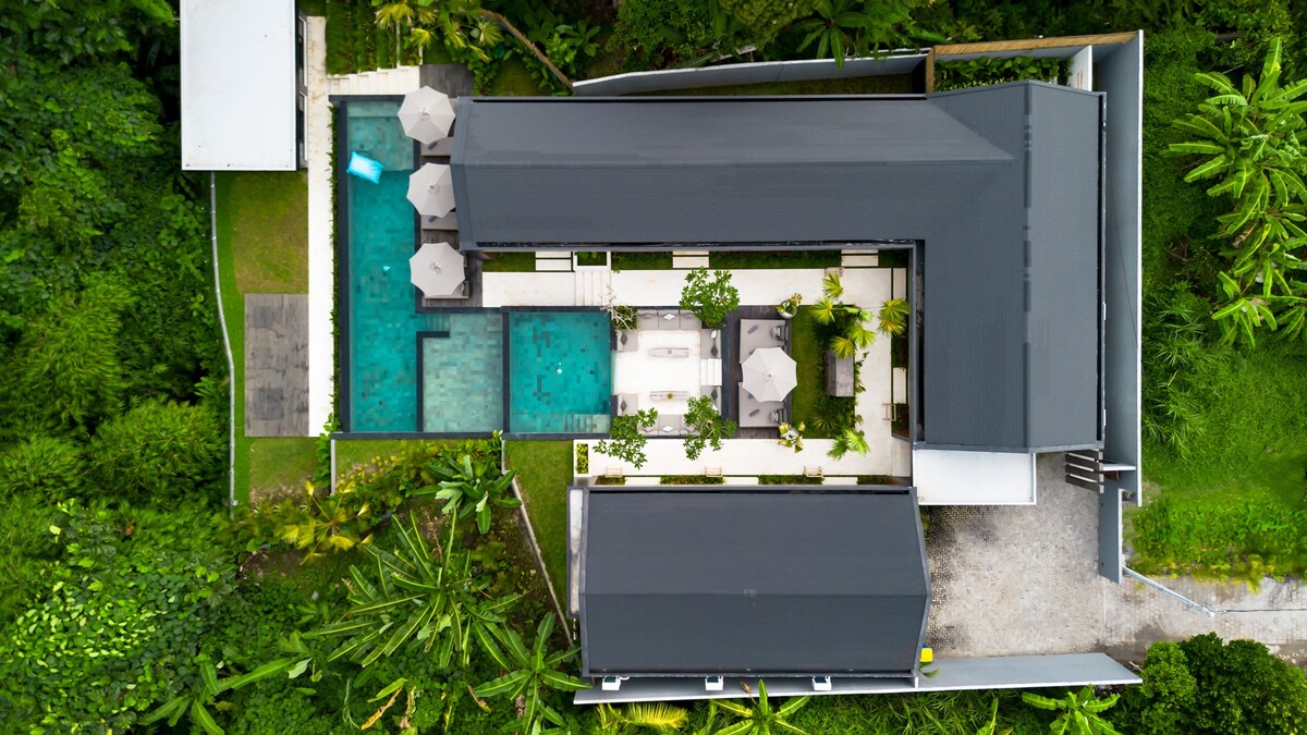 Jungle Villa Gyung · 6BR · Ubud — 6BR Villa Rental in Ubud — image 3