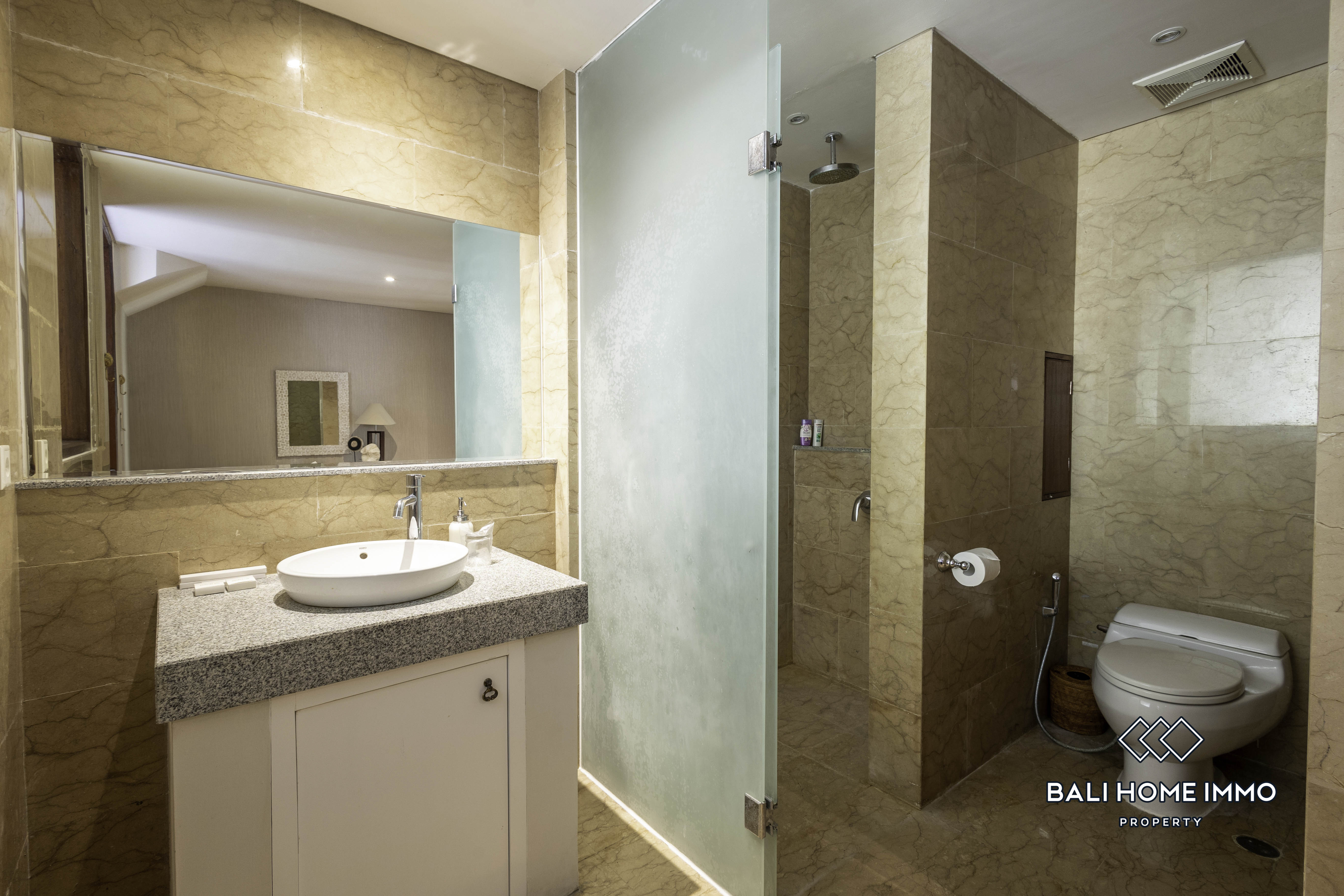 Vibrant 2 Bedroom Villa for Rent in Jimbaran — image 10
