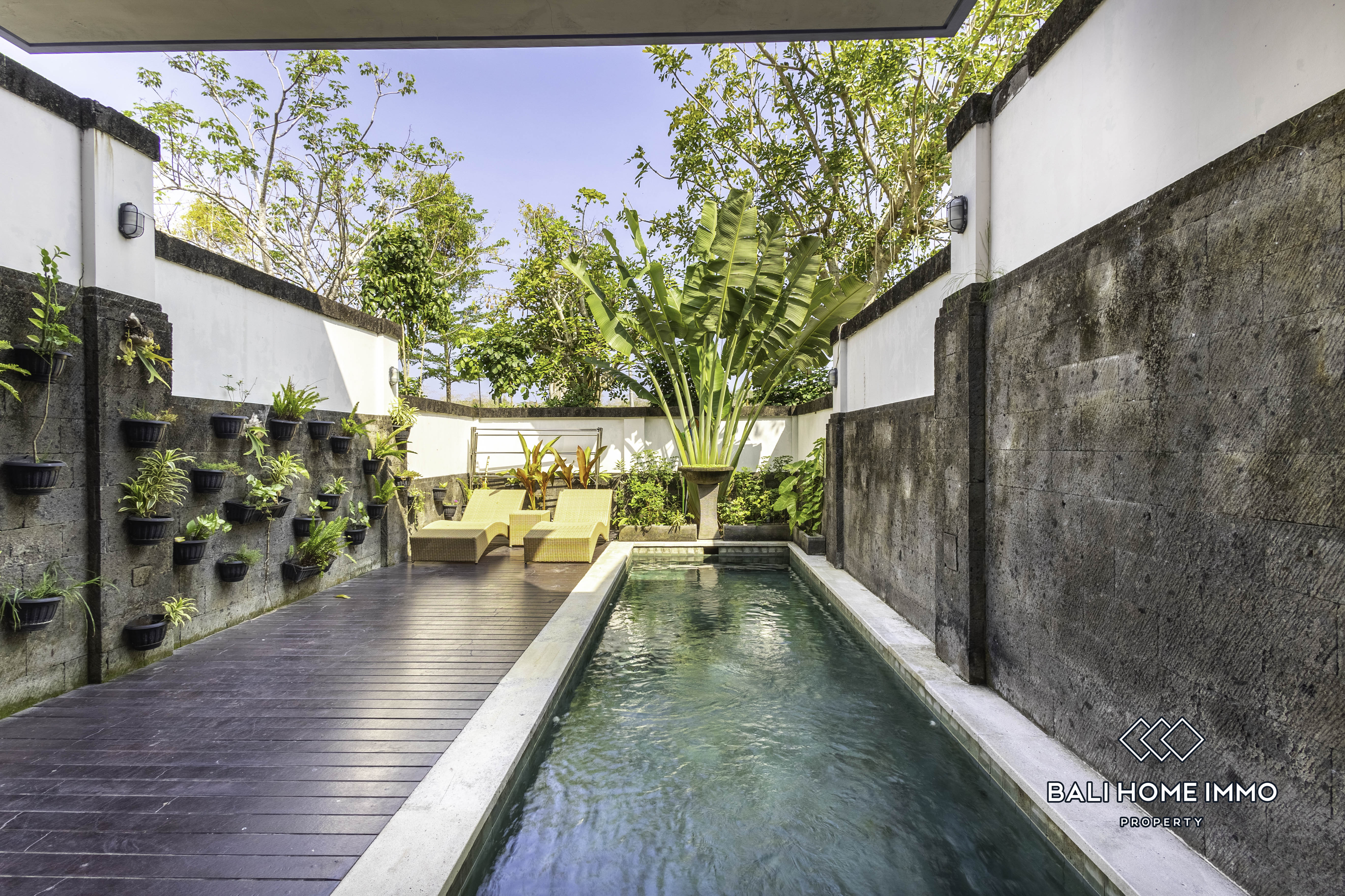 Vibrant 2 Bedroom Villa for Rent in Jimbaran — image 1