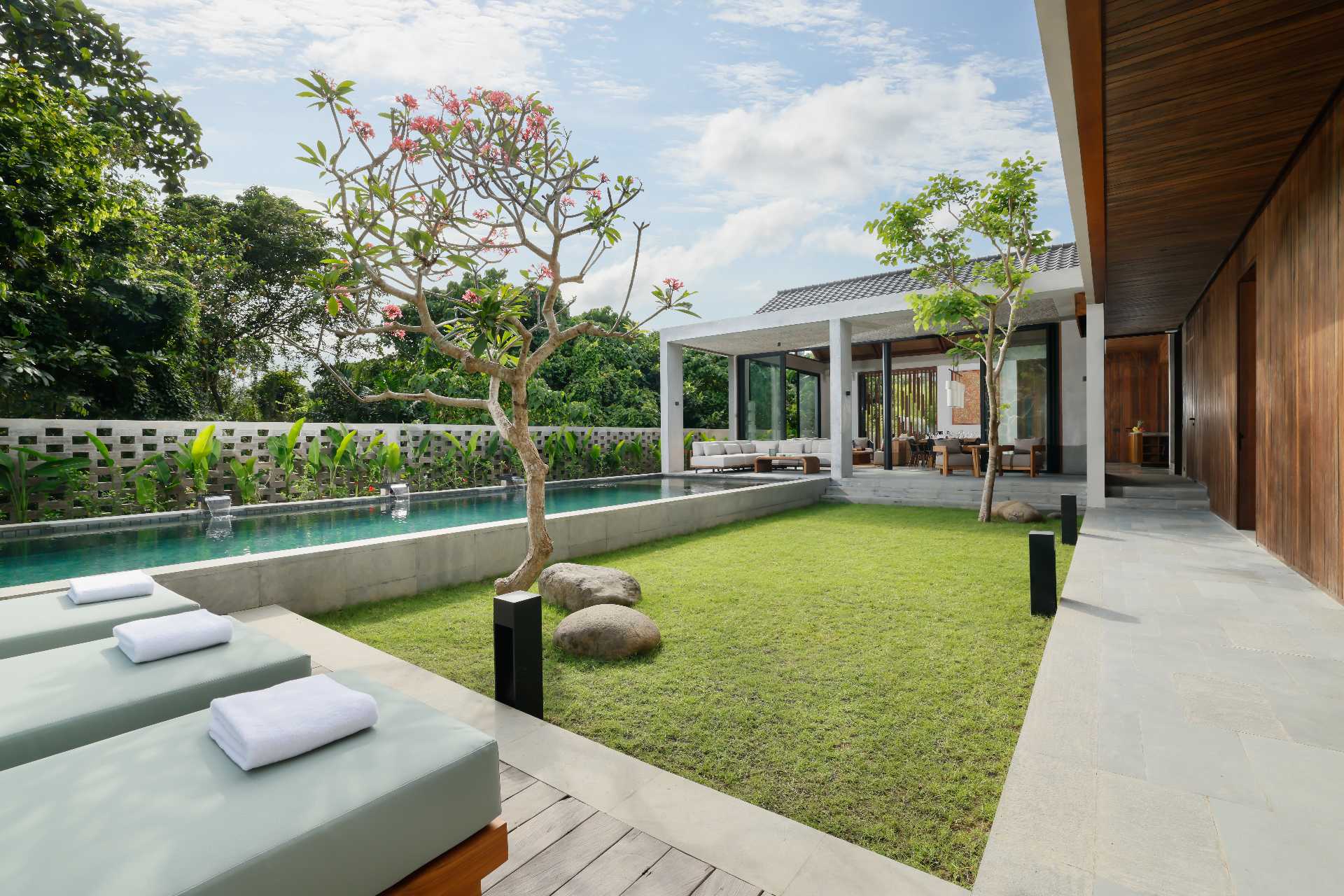 Villa Uma Santai Canggu — image 2