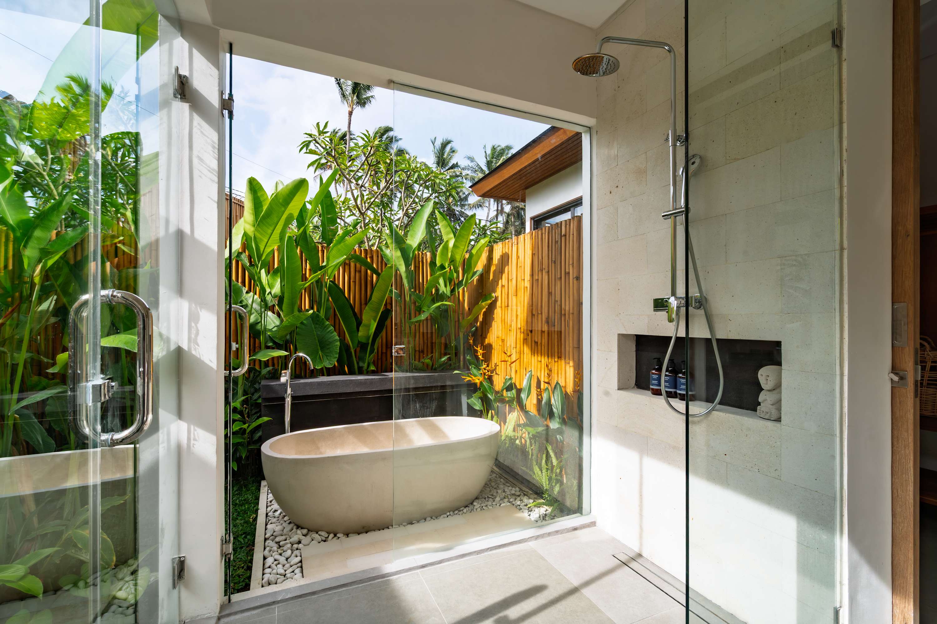 Tropical Villa May · 4BR · Ubud — 4BR Villa Rental in Ubud