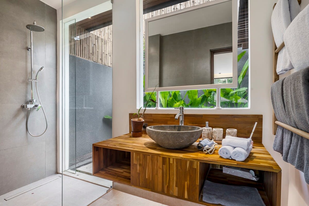 Tropical Villa Saka · 5BR · Ubud — 5BR Villa Rental in Ubud — image 18