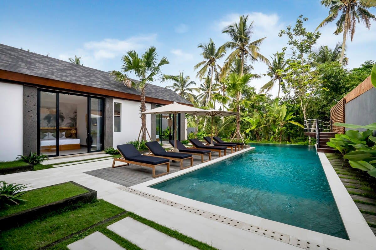 Villa Jump in Gianyar Regency — image 11